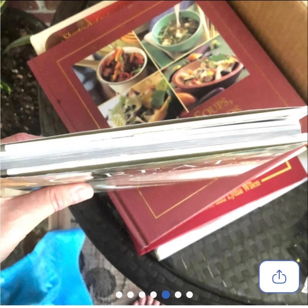Great Settings: Seasonal Ideas for setting the table Book Home Decor Ideas